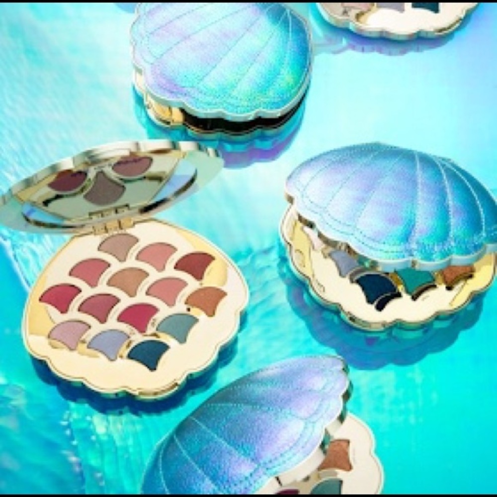Tarte Be a Mermaid & Make Waves Eyeshadow Palette